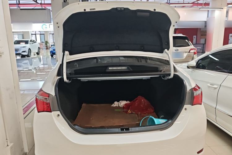 Used Toyota Corolla 2018 1.2T S-CVT GL-i Zhihui Edition Trunk