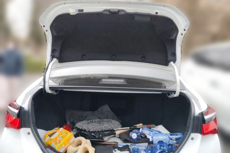 Used Toyota Corolla 2018 Dual-Engine 1.8L E-CVT Smart Edition Trunk