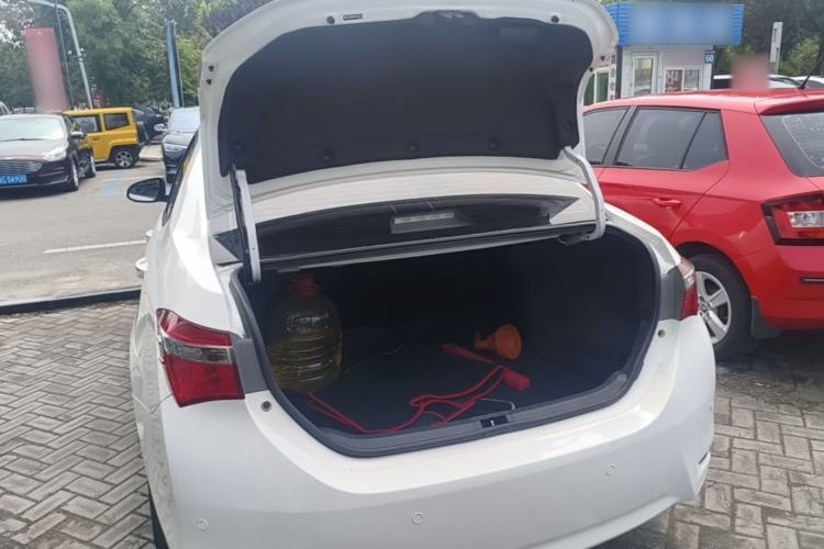 Used Toyota Corolla 2018 1.2T S-CVT GL-i Zhihui Edition Trunk