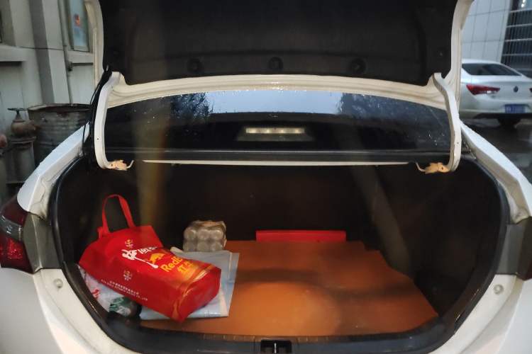 Used Toyota Corolla 2018 1.2T S-CVT GL Smart Enjoyment Version Trunk