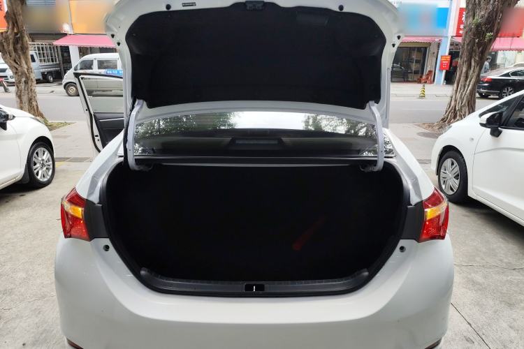 Used Toyota Corolla 2018 1.2T S-CVT GL Smart Enjoyment Version Trunk