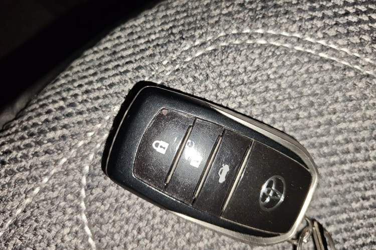 Used Toyota Corolla 2018 1.2T S-CVT GL Smart Enjoyment Version Vehicle Key
