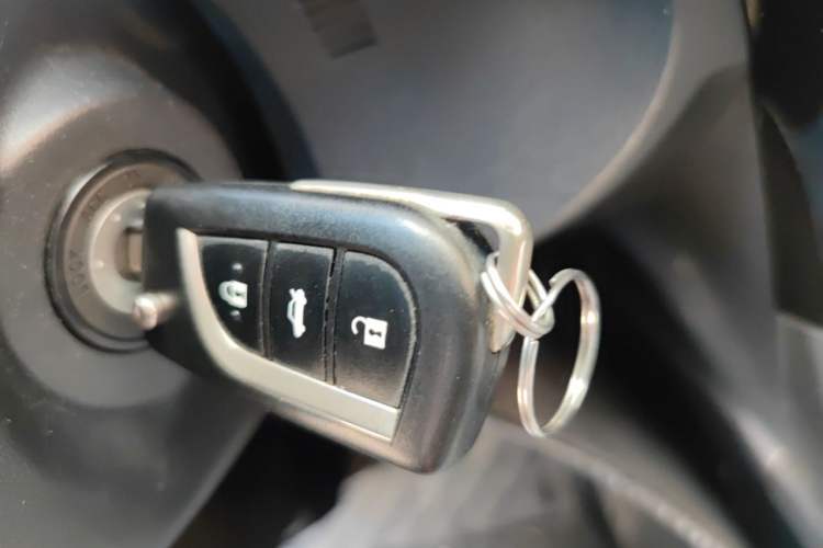 Used Toyota Corolla 2018 1.2T S-CVT GL Smart Enjoyment Version Vehicle Key
