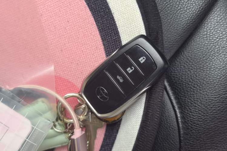 Used Toyota Corolla 2018 1.2T S-CVT GL Smart Enjoyment Version Vehicle Key