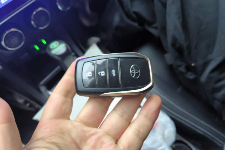 Used Toyota Corolla 2018 1.2T S-CVT GL Smart Enjoyment Version Vehicle Key
