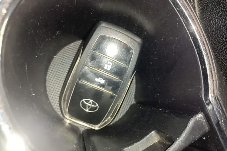 Used Toyota Corolla 2018 1.2T S-CVT GL Smart Enjoyment Version Vehicle Key