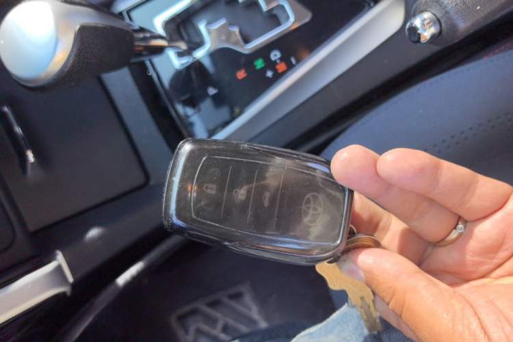Used Toyota Corolla 2018 1.2T S-CVT GL Smart Enjoyment Version Vehicle Key