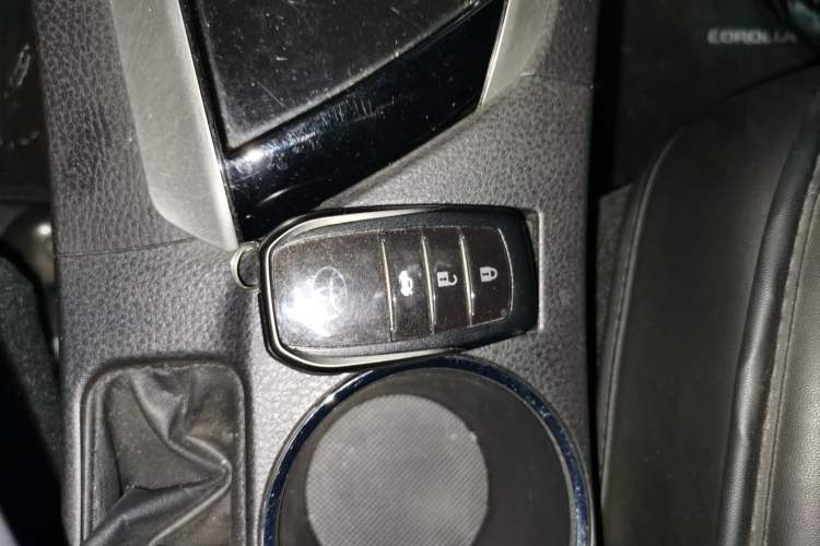 Used Toyota Corolla 2018 1.2T S-CVT GL Smart Enjoyment Version Vehicle Key