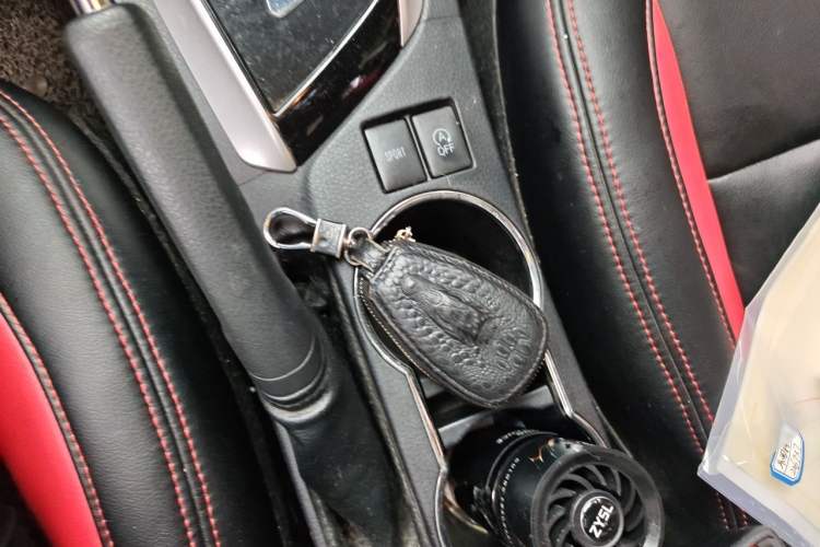 Used Toyota Corolla 2018 1.2T S-CVT GL-i Zhihui Edition Vehicle Key