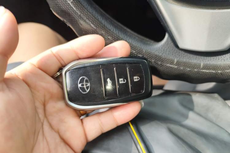 Used Toyota Corolla 2018 1.2T S-CVT GL Smart Enjoyment Version Vehicle Key
