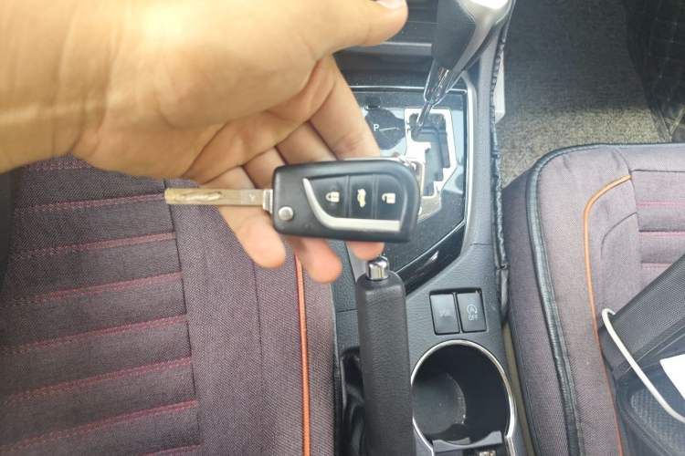 Used Toyota Corolla 2018 1.2T S-CVT GL Smart Enjoyment Version Vehicle Key
