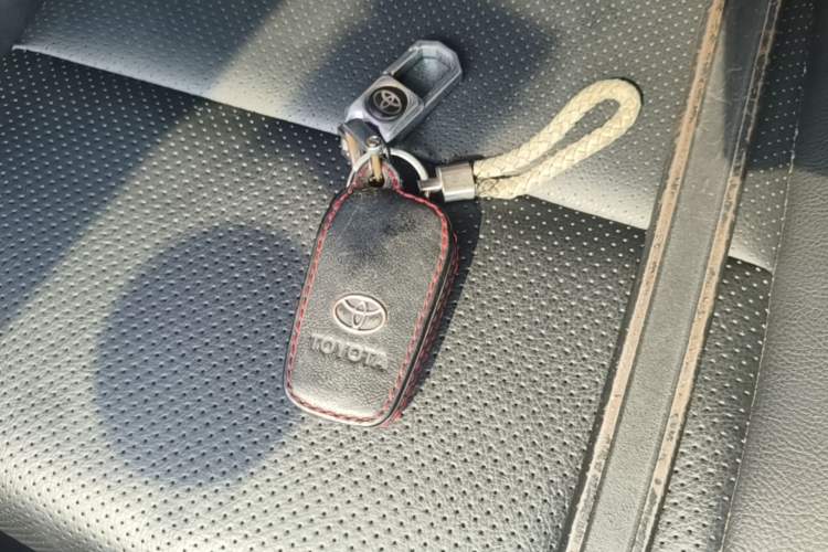 Used Toyota Corolla 2018 1.2T S-CVT GL-i Zhihui Edition Vehicle Key