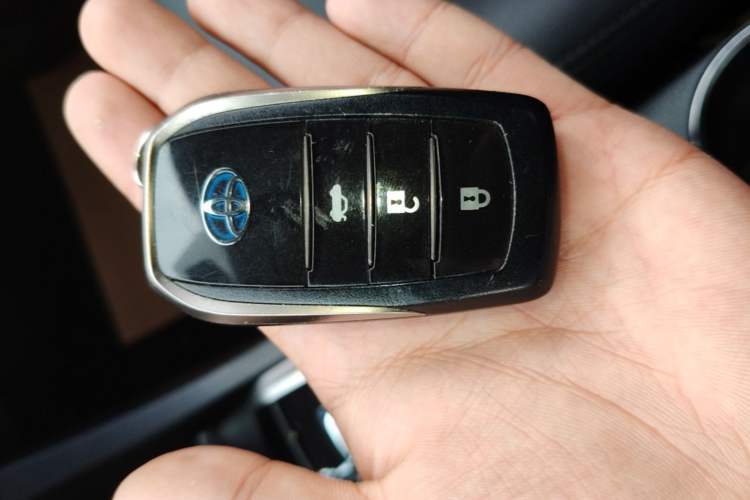 Used Toyota Corolla 2018 1.2T S-CVT GL Smart Enjoyment Version Vehicle Key