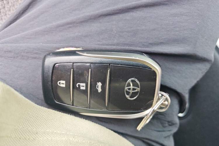 Used Toyota Corolla 2018 1.2T S-CVT GL Smart Enjoyment Version Vehicle Key