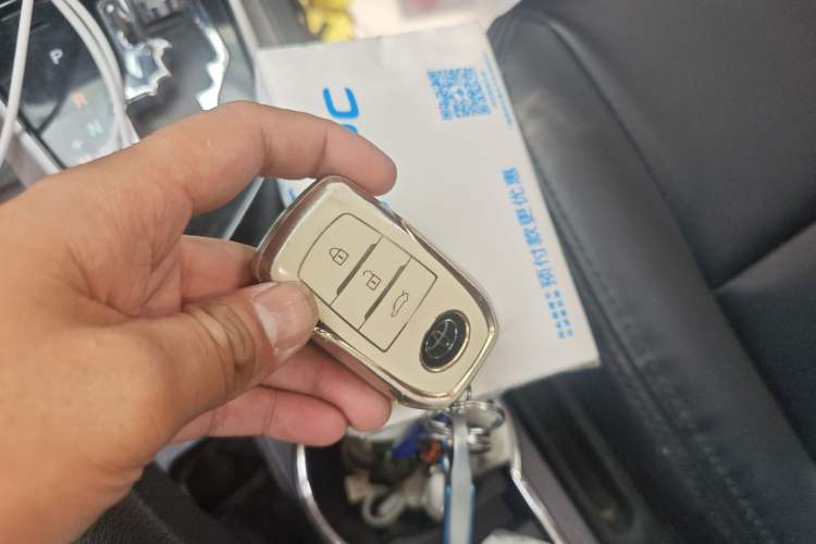 Used Toyota Corolla 2018 1.2T S-CVT GL-i Zhihui Edition Vehicle Key