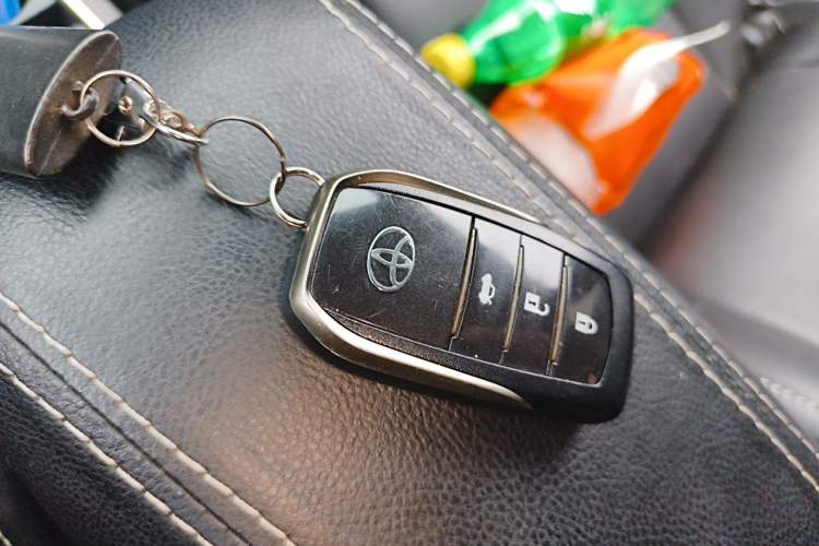 Used Toyota Corolla 2018 1.2T S-CVT GL Smart Enjoyment Version Vehicle Key