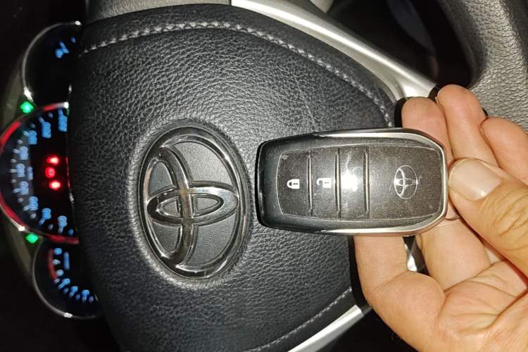 Used Toyota Corolla 2018 1.2T S-CVT GL Smart Enjoyment Version Vehicle Key