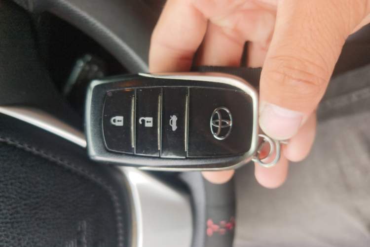 Used Toyota Corolla 2018 1.2T S-CVT GL Smart Enjoyment Version Vehicle Key