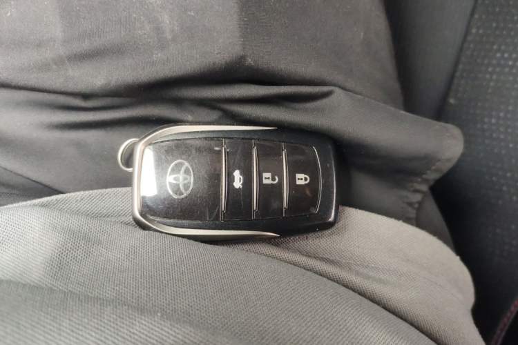 Used Toyota Corolla 2018 1.2T S-CVT GL-i Zhihui Edition Vehicle Key
