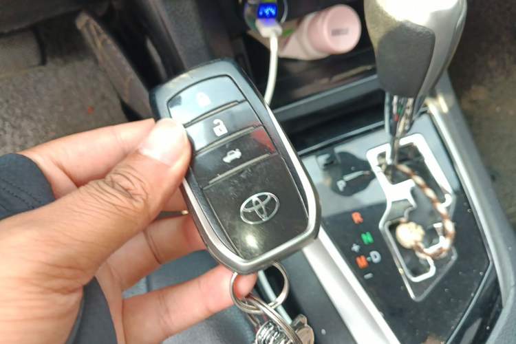Used Toyota Corolla 2018 1.2T S-CVT GL Smart Enjoyment Version Vehicle Key
