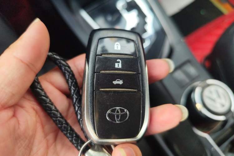 Used Toyota Corolla 2018 1.2T S-CVT GL Smart Enjoyment Version Vehicle Key