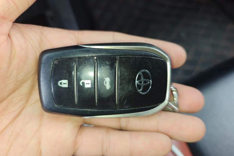 Used Toyota Corolla 2018 1.2T S-CVT GL Smart Enjoyment Version Vehicle Key