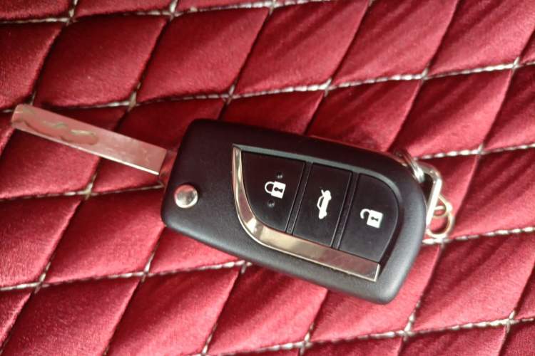Used Toyota Corolla 2018 1.2T S-CVT GL-i Zhihui Edition Vehicle Key