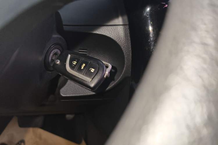Used Toyota Corolla 2018 1.2T S-CVT GL-i Zhihui Edition Vehicle Key