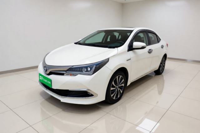 Toyota Corolla 2018 Dual-Engine 1.8L E-CVT Smart Edition مستعملة