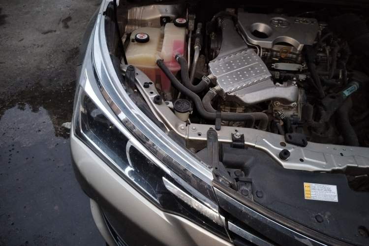 Used Toyota Corolla 2018 1.2T S-CVT GL Smart Enjoyment Version Engine Bay Right