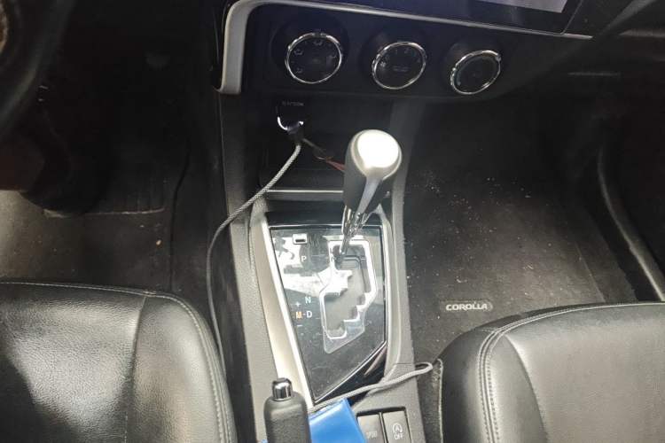Used Toyota Corolla 2018 1.2T S-CVT GL Smart Enjoyment Version Gear Lever