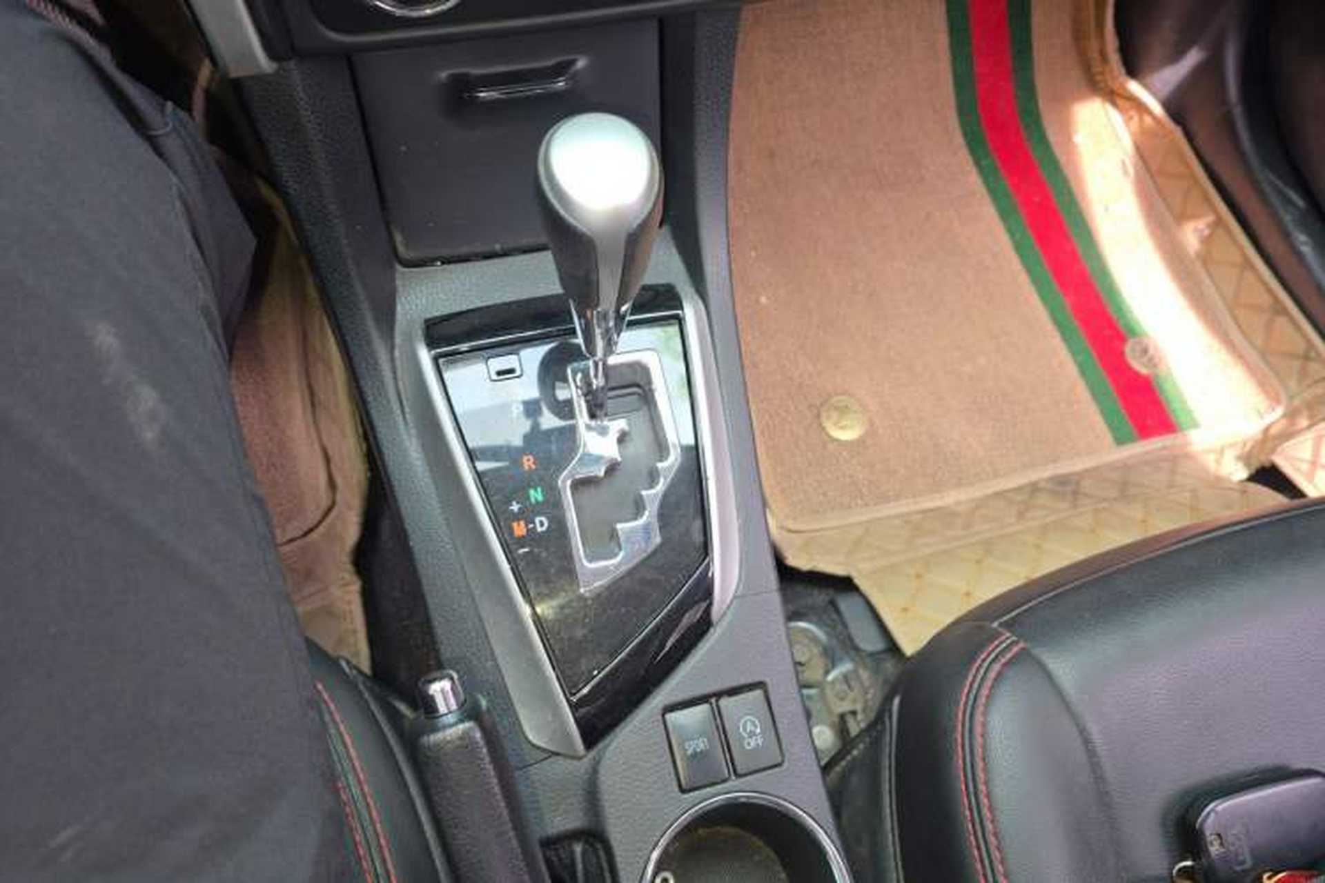 Used Toyota Corolla 2018 1.2T S-CVT GL Smart Enjoyment Version Gear Lever