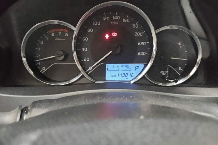 Used Toyota Corolla 2018 1.2T S-CVT GL Smart Enjoyment Version Odometer Close Up