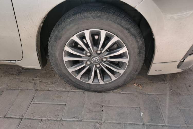 Used Toyota Corolla 2018 1.2T S-CVT GL Smart Enjoyment Version Right Front Wheel Hub