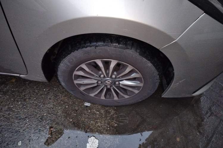 Used Toyota Corolla 2018 1.2T S-CVT GL Smart Enjoyment Version Right Front Wheel Hub