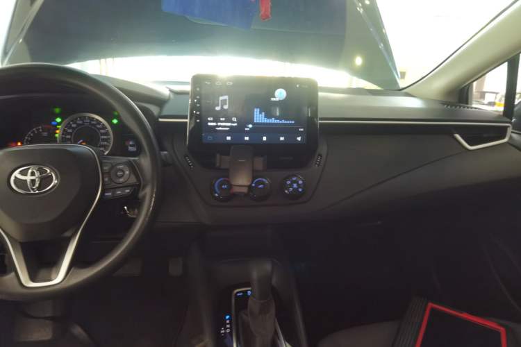 Used Toyota Corolla 2019 1.2T S-CVT GL Pioneer Edition Audio And AC Panel