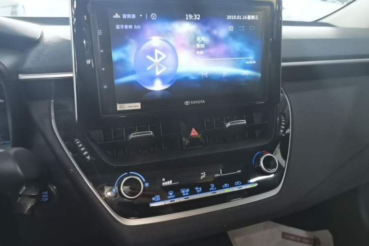 Used Toyota Corolla 2019 1.2T S-CVT GL-i Elite Edition Audio And AC Panel