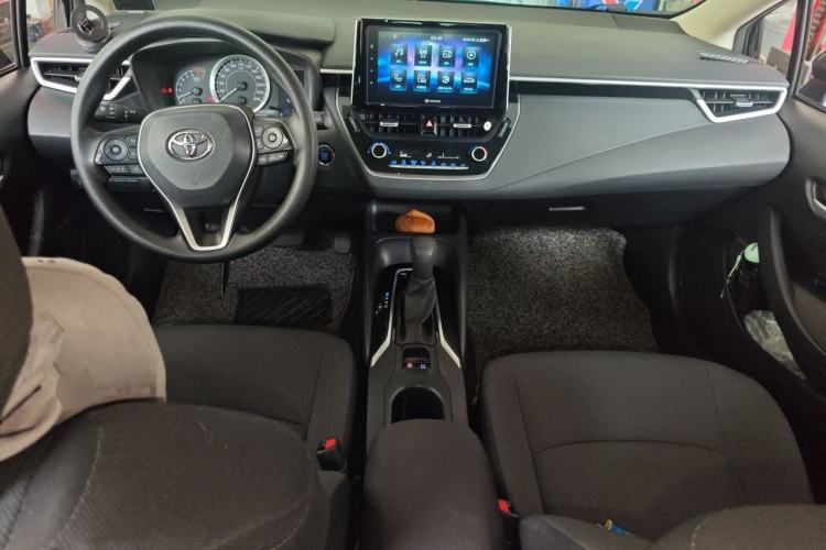 Used Toyota Corolla 2019 1.2T S-CVT GL-i Elite Edition Center Console