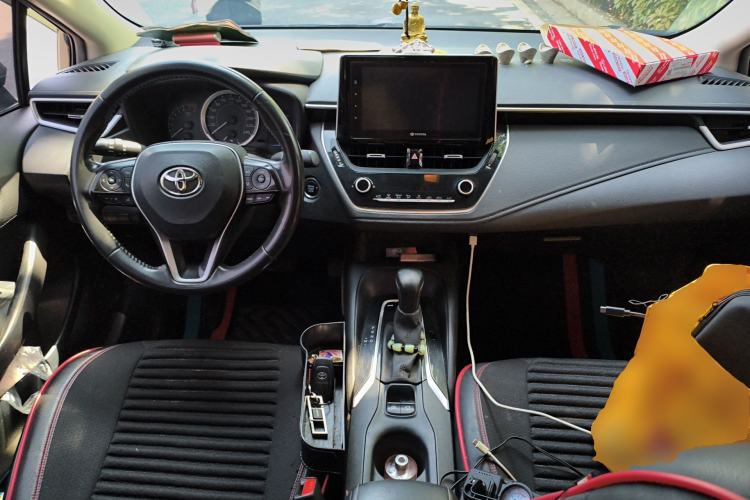 Used Toyota Corolla 2019 1.2T S-CVT GL-i Luxury Edition Center Console