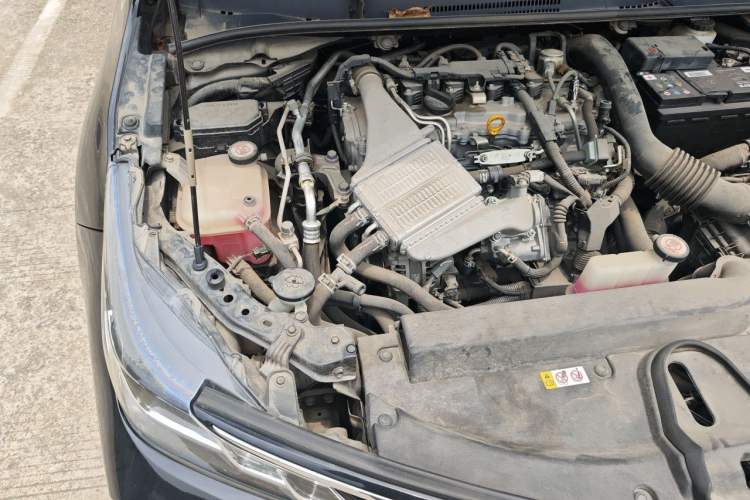 Used Toyota Corolla 2019 1.2T S-CVT GL-i Elite Edition Engine Bay Right