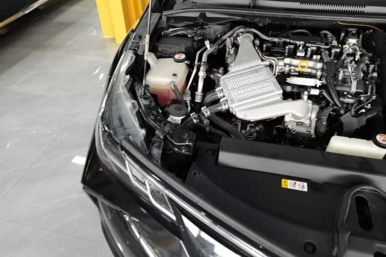 Used Toyota Corolla 2019 1.2T S-CVT GL-i Elite Edition Engine Bay Right