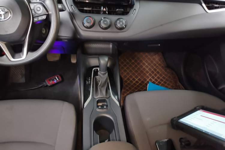 Used Toyota Corolla 2019 1.2T S-CVT GL Pioneer Edition Gear Lever
