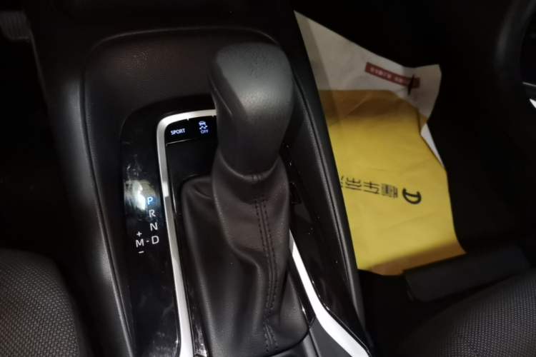 Used Toyota Corolla 2019 1.2T S-CVT GL-i Elite Edition Gear Lever