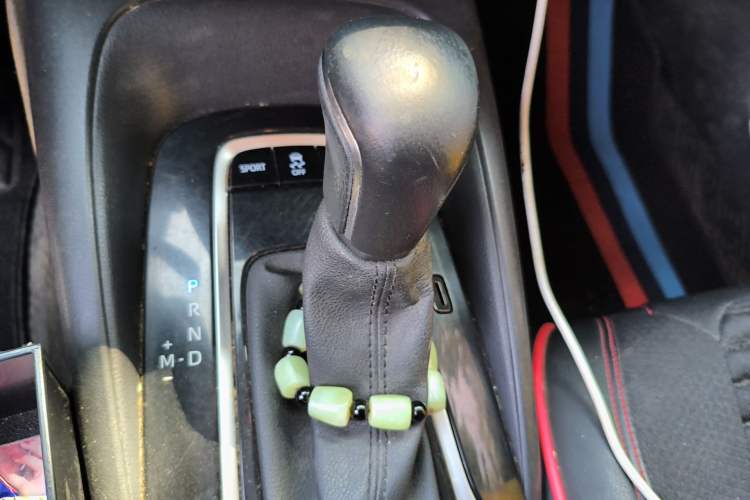Used Toyota Corolla 2019 1.2T S-CVT GL-i Luxury Edition Gear Lever