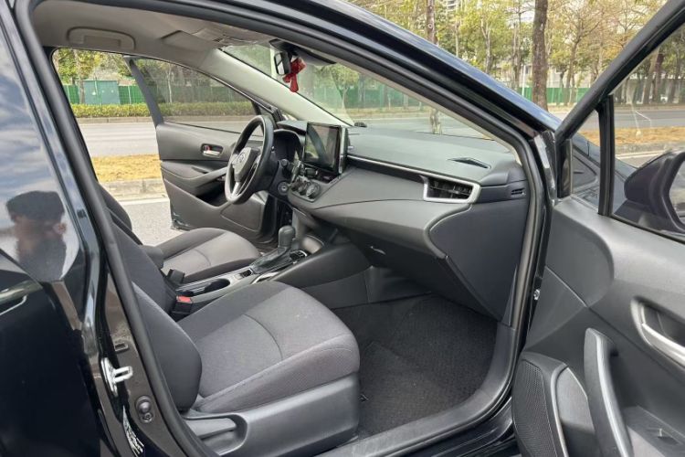 Used Toyota Corolla 2019 1.2T S-CVT GL Pioneer Edition Interior 3