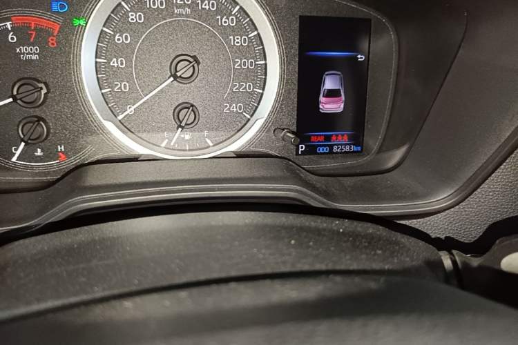 Used Toyota Corolla 2019 1.2T S-CVT GL-i Elite Edition Odometer Close Up