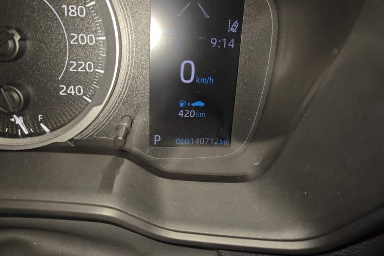 Used Toyota Corolla 2019 1.2T S-CVT GL-i Elite Edition Odometer Close Up