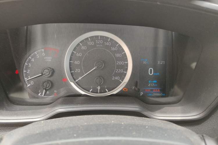 Used Toyota Corolla 2019 1.2T S-CVT GL Pioneer Edition Odometer Close Up