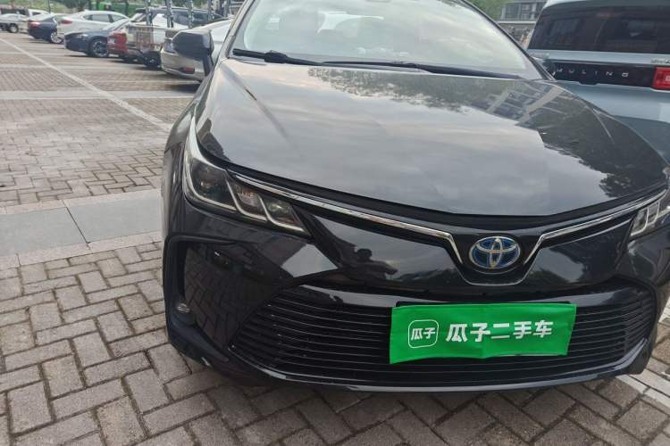 Used Toyota Corolla 2019 Dual-Engine 1.8L E-CVT GL-i Elite Edition Right Front Headlight