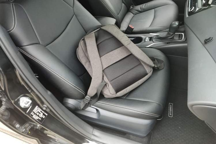 Used Toyota Corolla 2019 1.2T S-CVT GL-i Elite Edition Right Front Seat